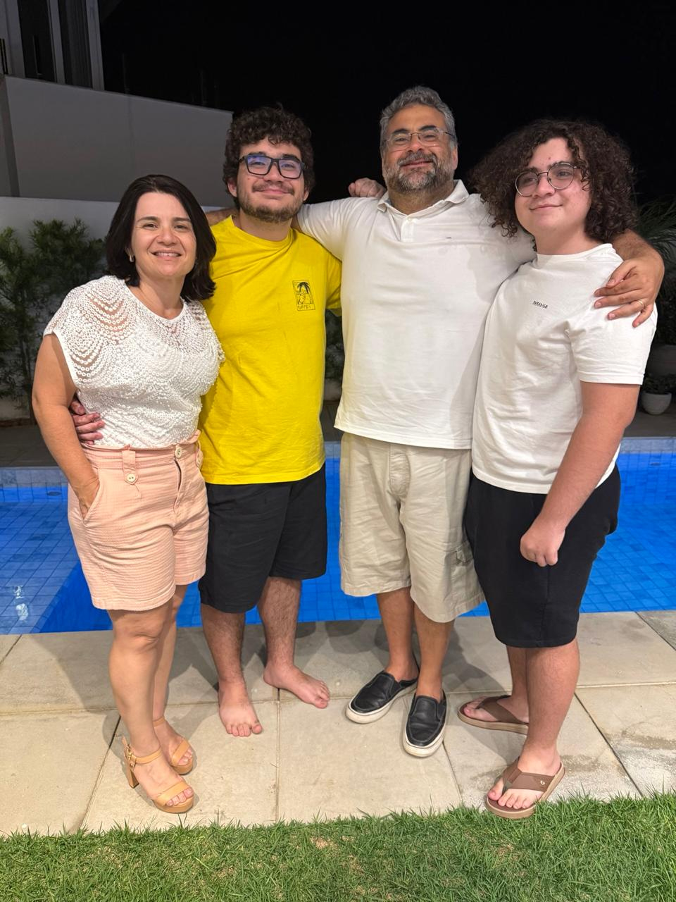 Anderson com sua família.